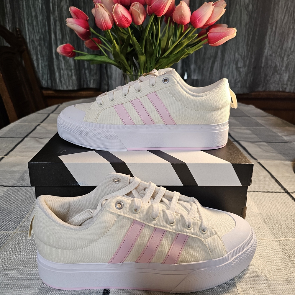 Adidas Women's Bravada 2.0 Platform Pink and White Sneakers Size 10